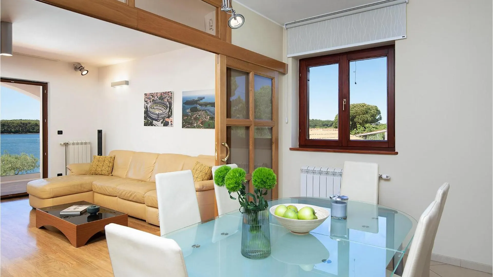 Villa Zuccon 풀라 펜션